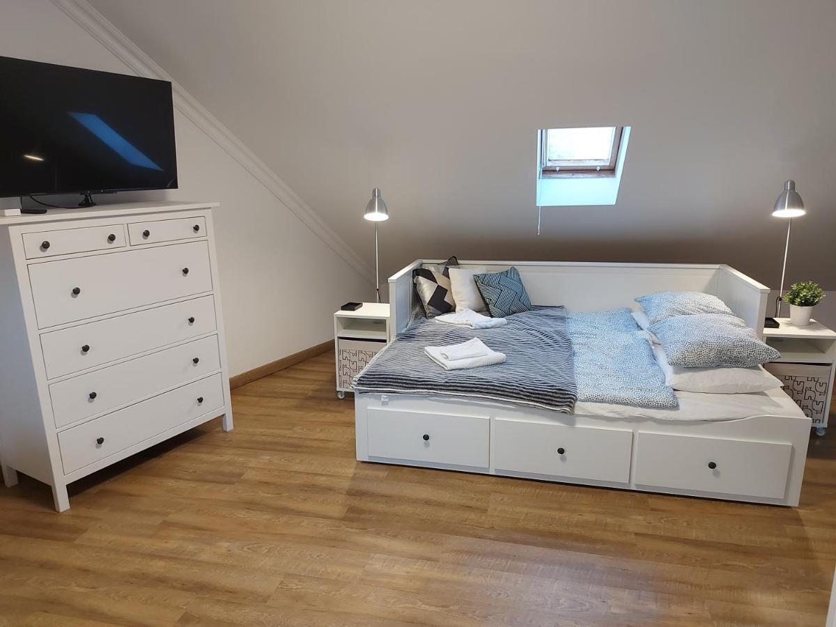 Kedves Apartman Pecs Exterior photo