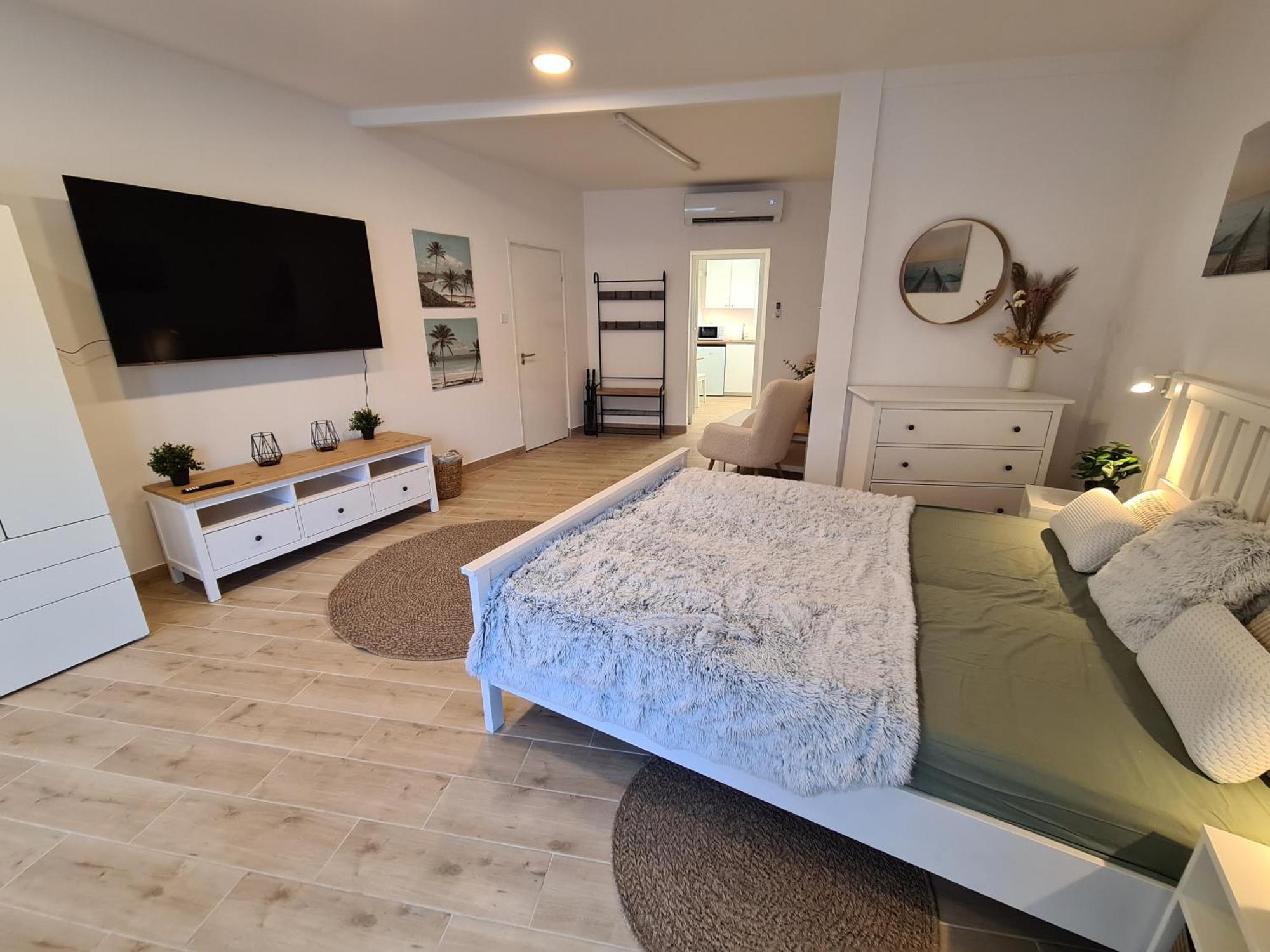 Kedves Apartman Pecs Exterior photo
