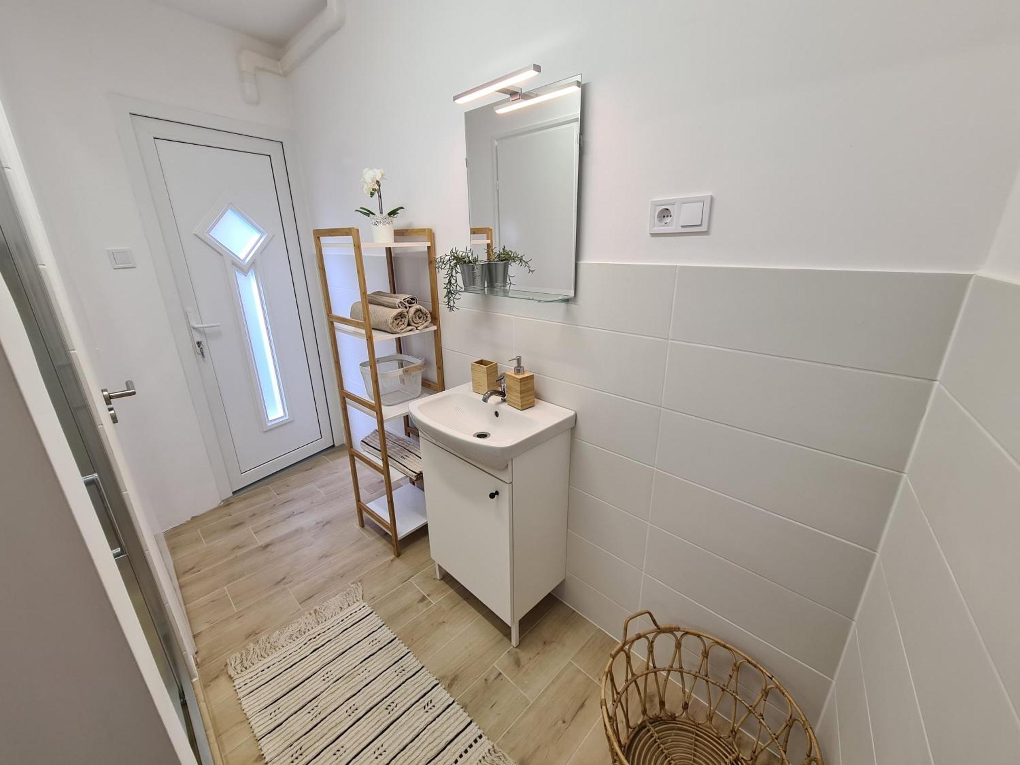 Kedves Apartman Pecs Exterior photo