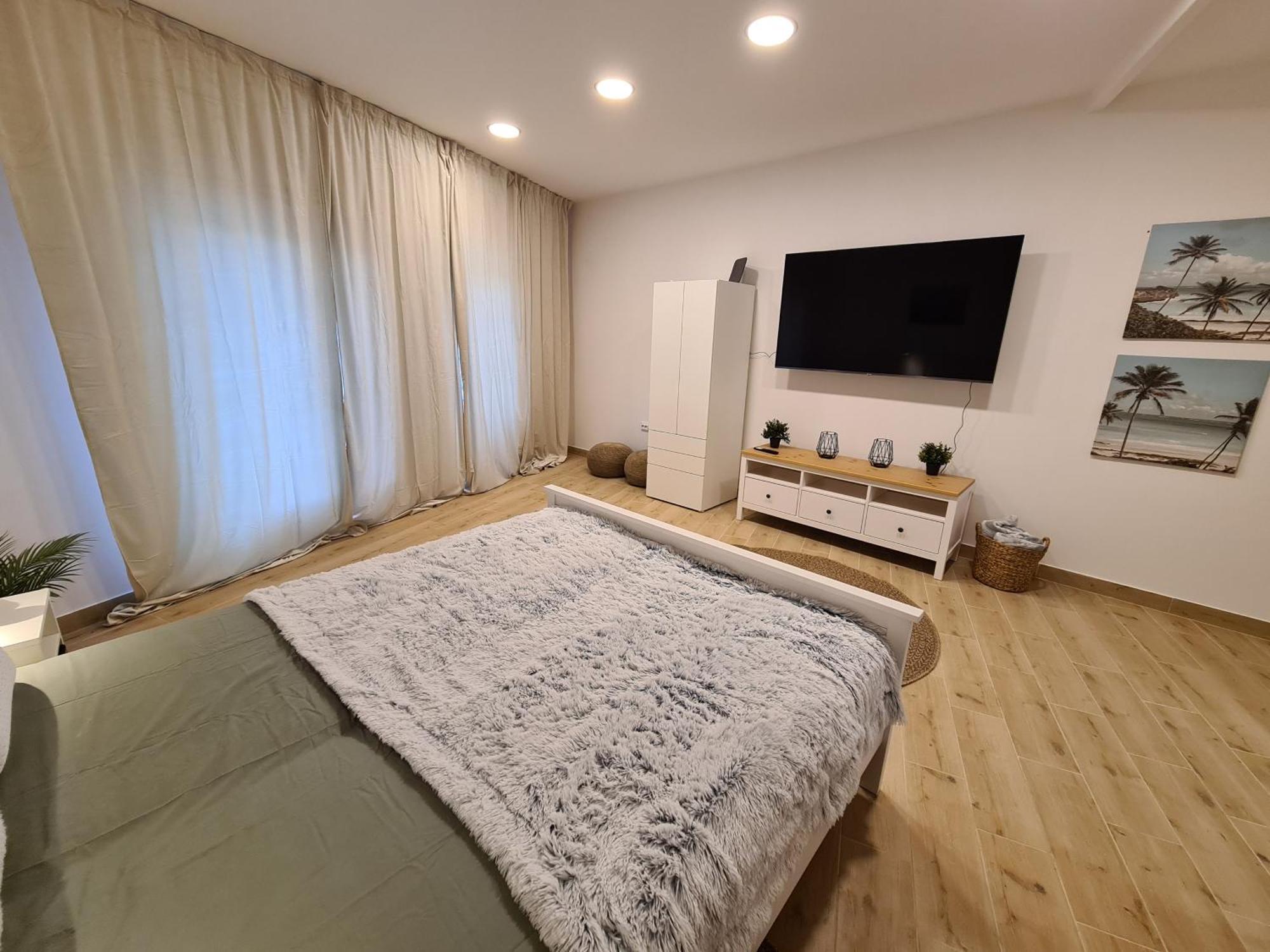 Kedves Apartman Pecs Exterior photo